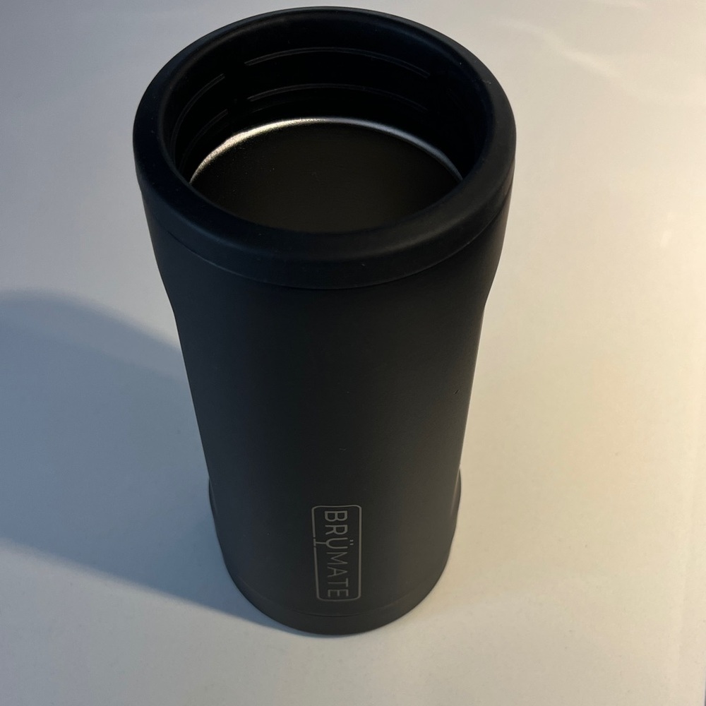 BrüMate Hopsulator Slim Can Insulated Cooler for 12oz Slim Cans, Matte Black - Picture 5 of 11
